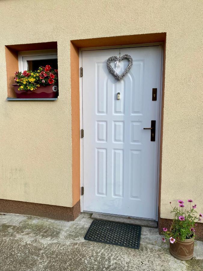 Apartman Karovi ديشتني في أورليتسكيخ هوراخ المظهر الخارجي الصورة